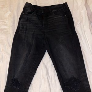 American eagle mom jeans